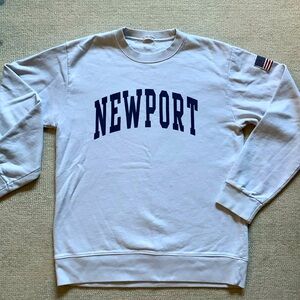 Brandy Melville NEWPORT Crewneck Sweater One Size 🇺🇸